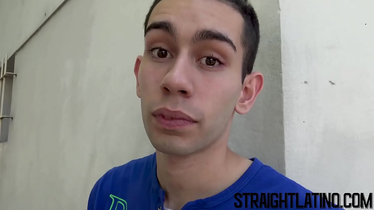 Straight Latino gets his ass barebacked for the first time