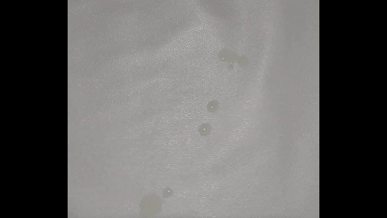 Sperma mea pe saltea