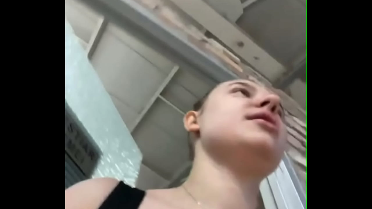 Training and masturbate in the gym