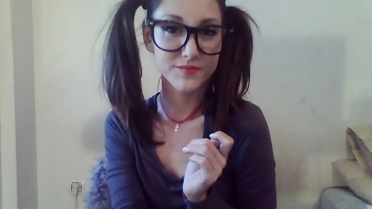 Webcams22.com - Chica Espa&ntilde;ola con webcam porno en directo