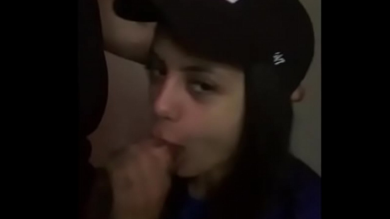 StepSister Gives Deepthroat Blowjob