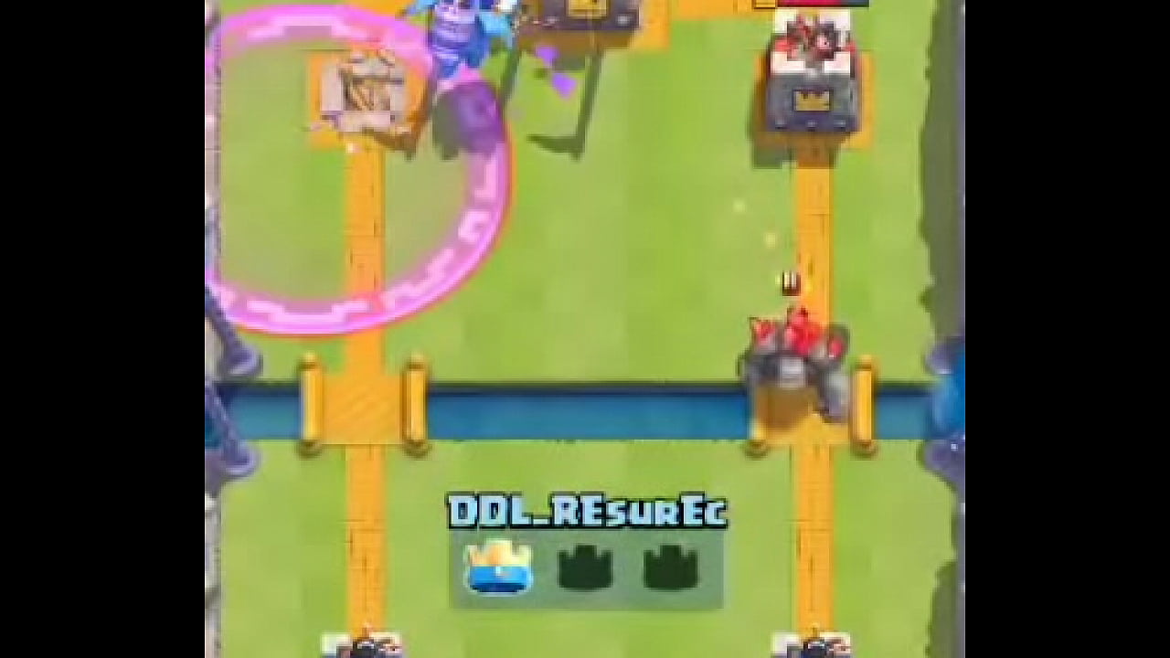 Le meto el pene a un random que me reto a pvp (hot)