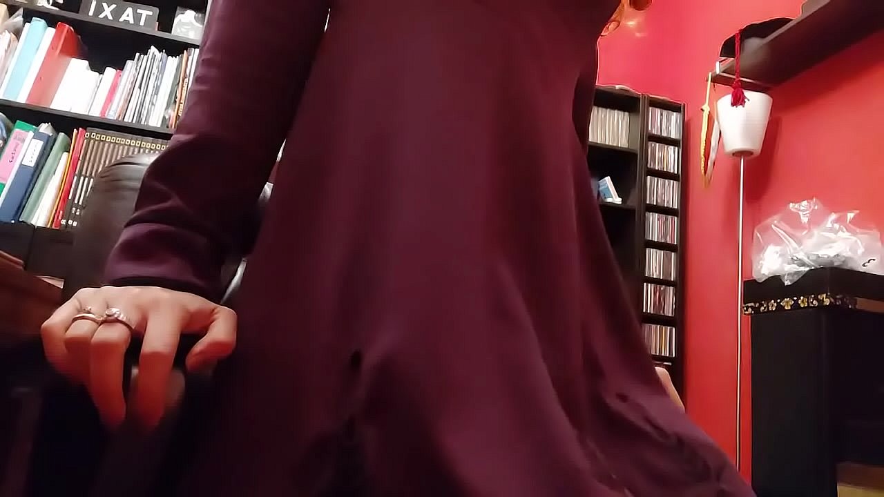 Chantal in: spiteful boss you to smell her farts