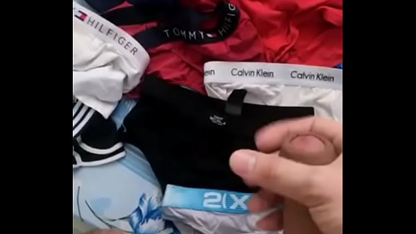 Kh&ocirc;i sục cặc bắn kh&iacute;