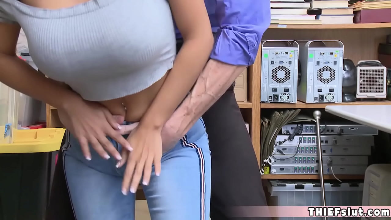 This thief teen is exstra small and needs an extra big cock