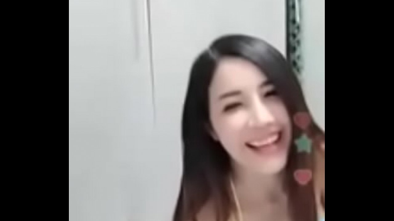 สาวไทยแก้ผ้าหมด เสียงไทยชัดเจน