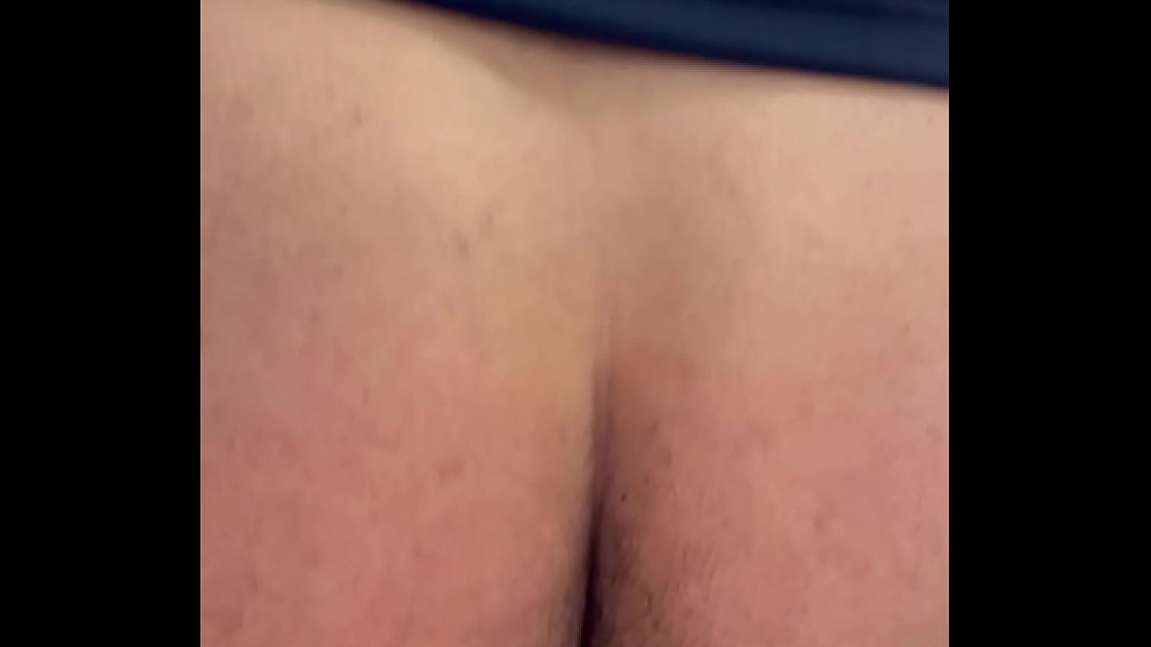 Qu&eacute; rico me gusta masturbarme el culo yo solo