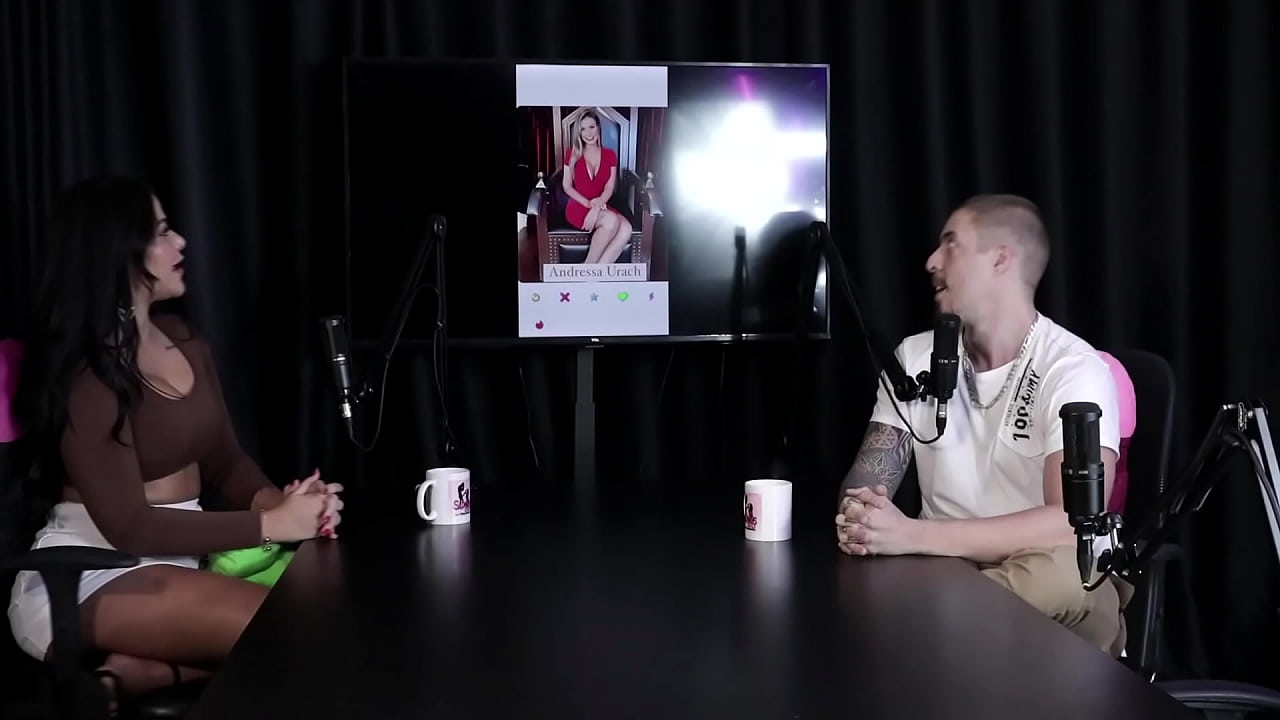 Normal do ator brochar, mas n&atilde;o precisa ter um pau enorme, n&atilde;o curte menage masculina, e o gang bang reverso... - Alem&atilde;o (SHEER/RED)