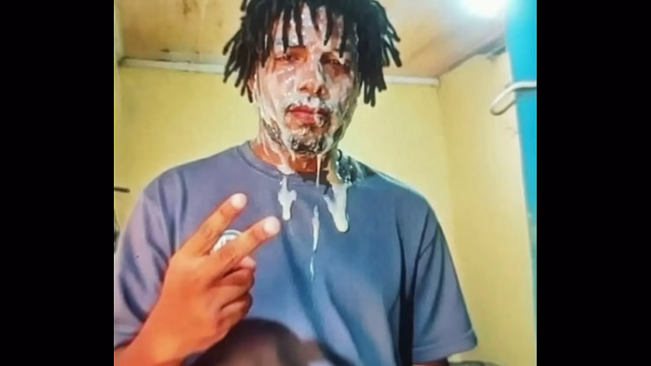 Dg bom menino hermafrodita passiva Pablo vittar