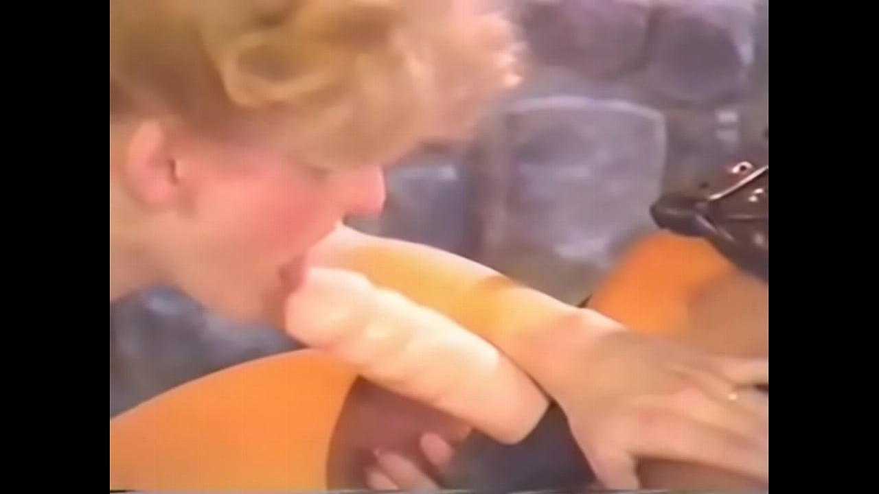 Lili Marlene gets fucked by Erica Boyer