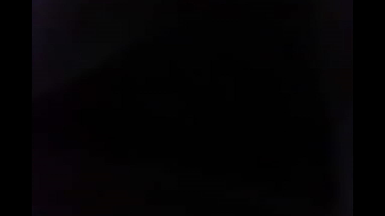 cu&ntilde;ada soltera ba&ntilde;andose