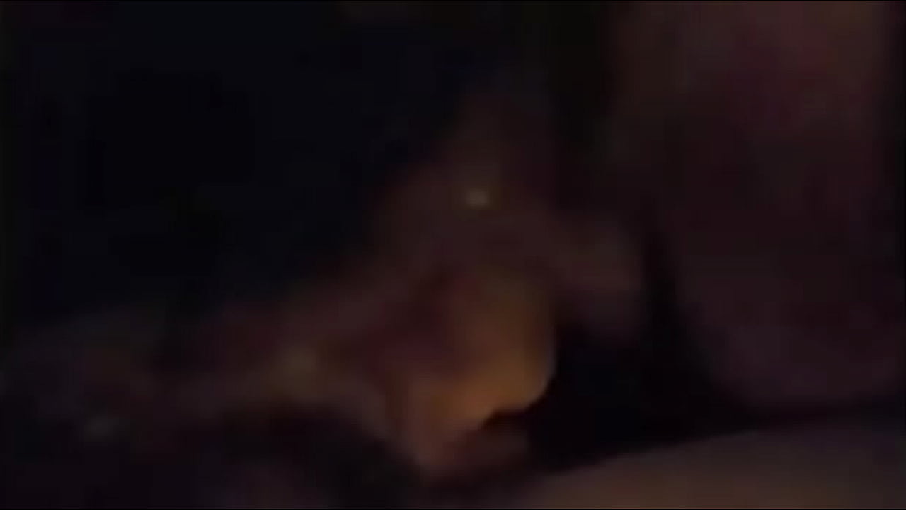 Bulgypant's cock gets blown