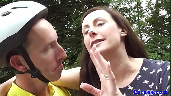 UK milf jizzed on while ass fingered