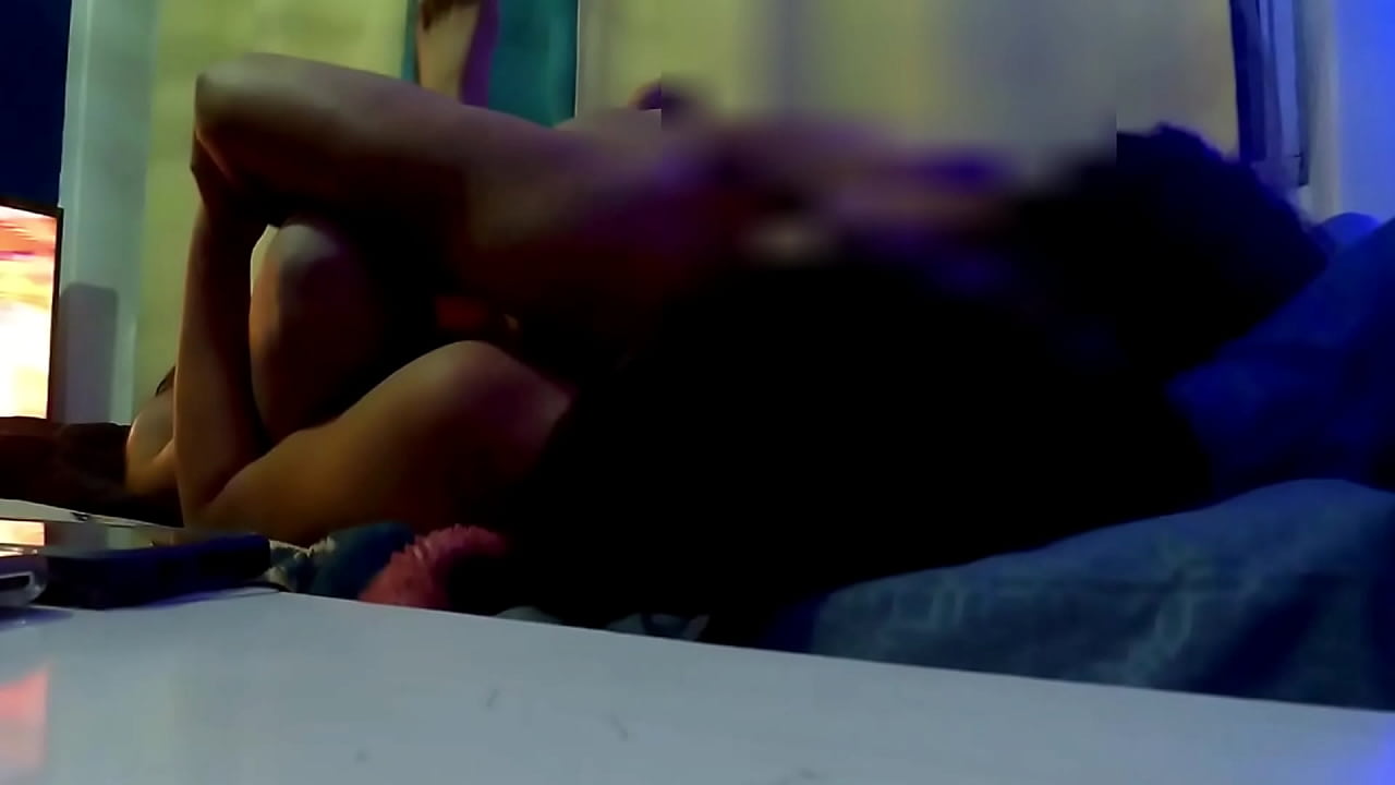 Que rico ver peliculas y terminar cogiendo-Clip