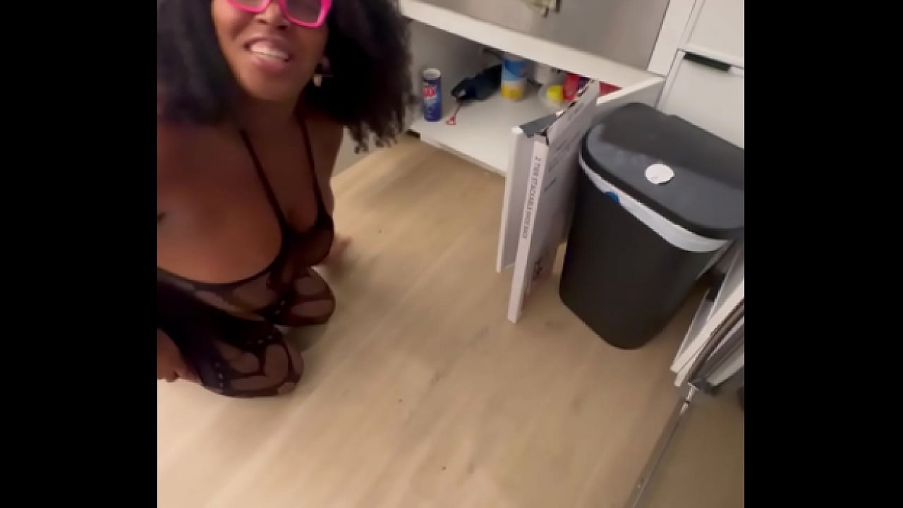 MR.LICKEM COMES TO FIX TENANT WATER BUT FOUND OUT IT WAS HIS FAV TENANT/ &lsquo;&rsquo; THE TSROXIE &lsquo;&rsquo; SO HE HAD TO SUCK & FUCK HER!