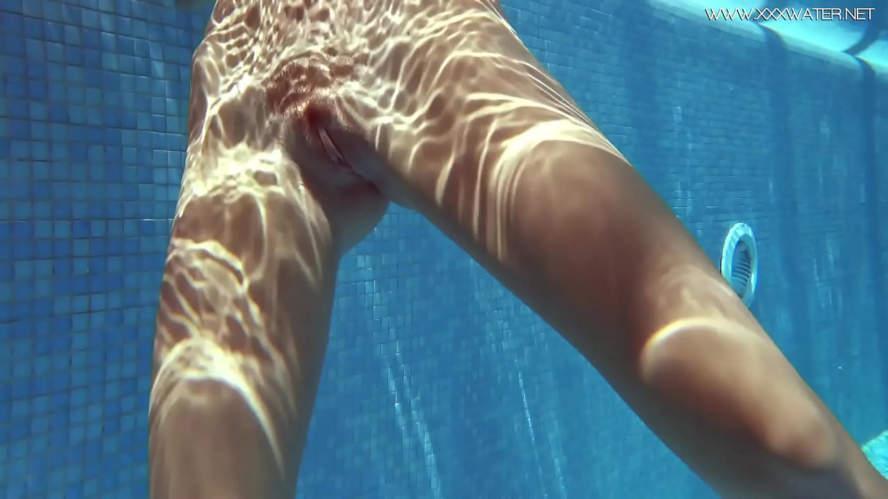 Horny young chick Tiffany shows her nude body and rubs her pussy