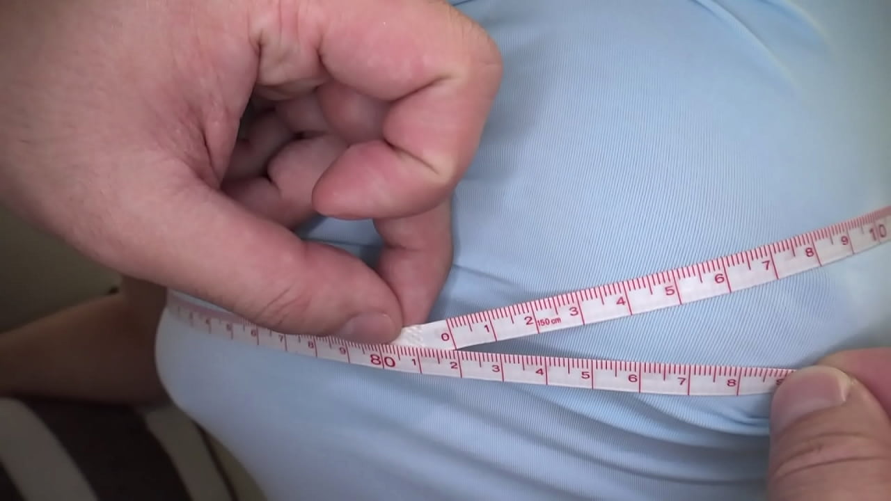 街で声をかけ、バストチェックしまーす！エロ行為に発展！巨乳 オモチャ ローション・オイル 企画 パイズリ エステ・マッサージ 素人Part2