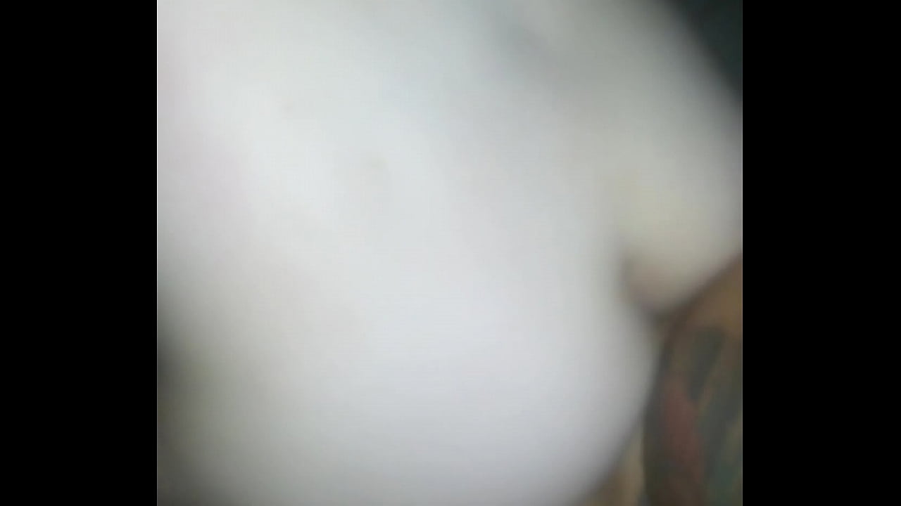 Amigo veio me visitar e fuder minha esposa.