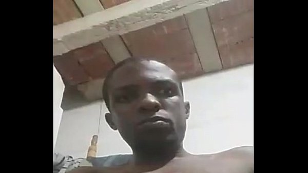 Leandro safado do periscope bate punheta e mostra kacet&atilde;o.