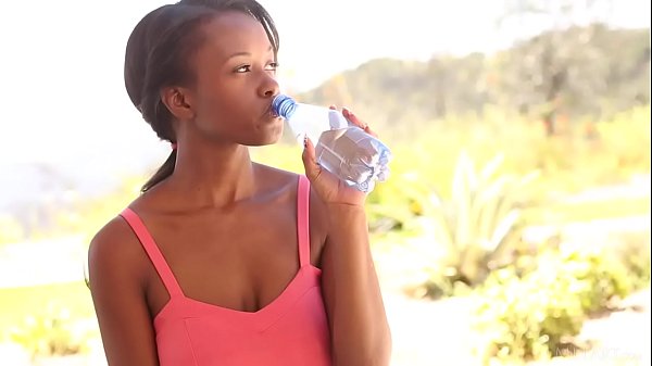 Busty black babe Jezabel does yoga outdoor