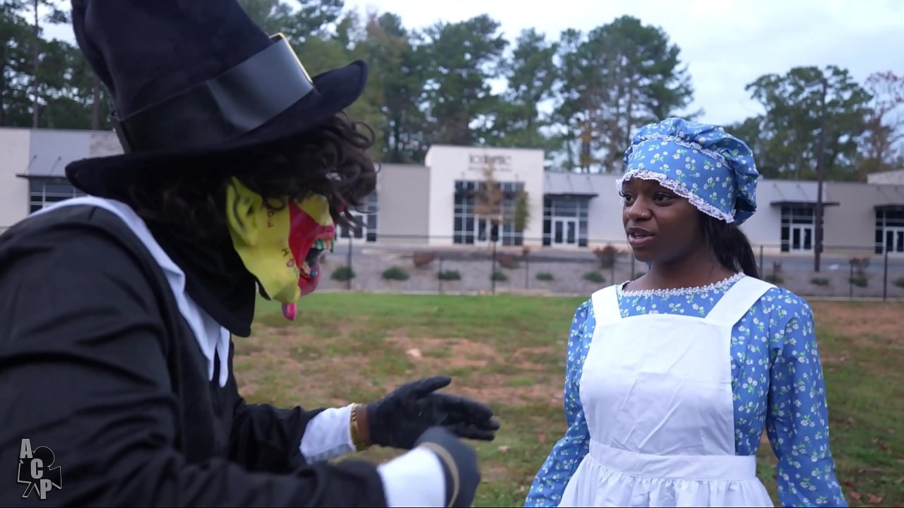 Gibby Fucks Ebony Superstar Majesty Nasty all over Atlanta's most popular food places!