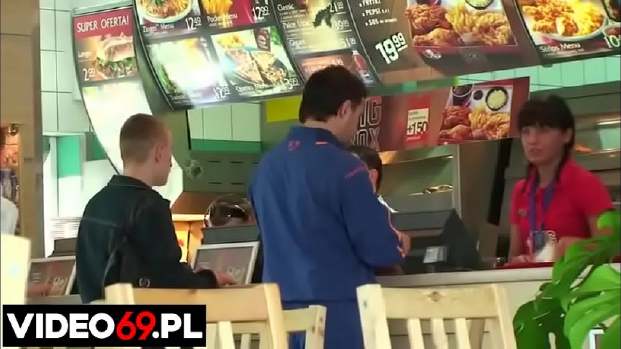 Darmowe filmy erotyczne - Organizujemy zieloną szkołę - występuje Marzena [ Polskie Uczennice ]