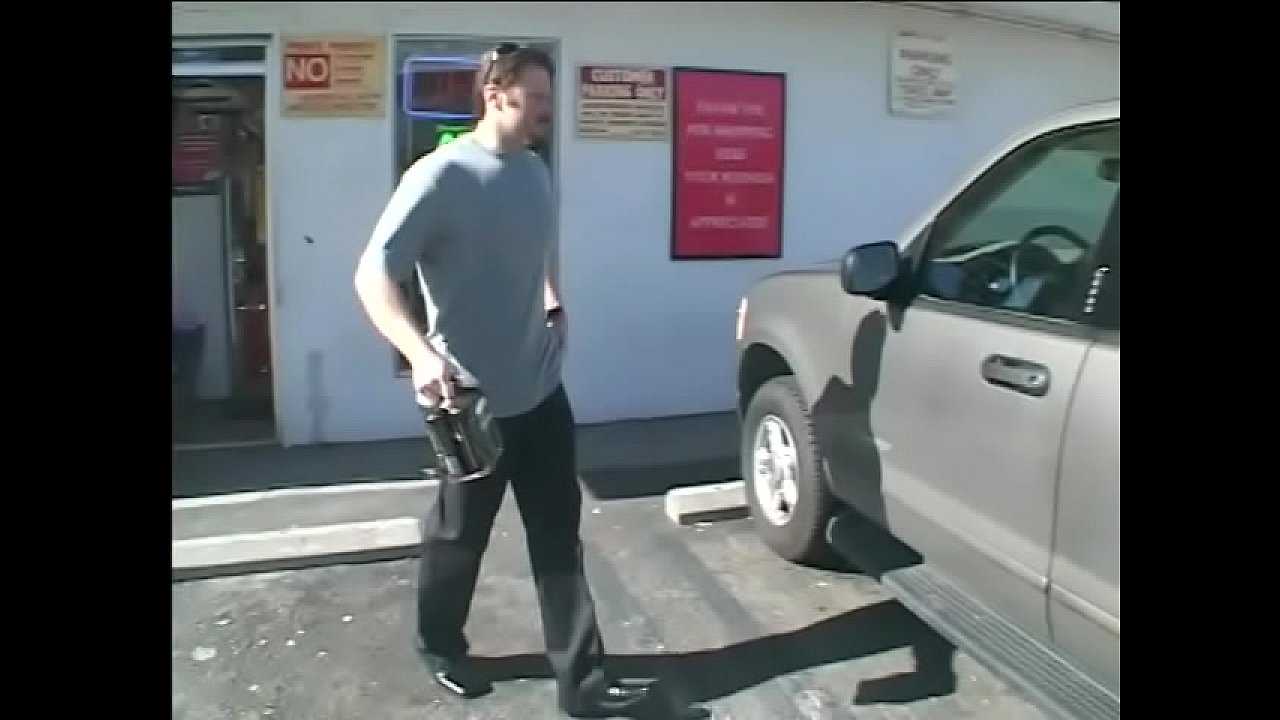 Couple of horny studs caught the young goldenhaired bird Jaime Brooks with big knockers