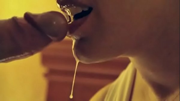 Mature Women Blowjob And Eats Cum