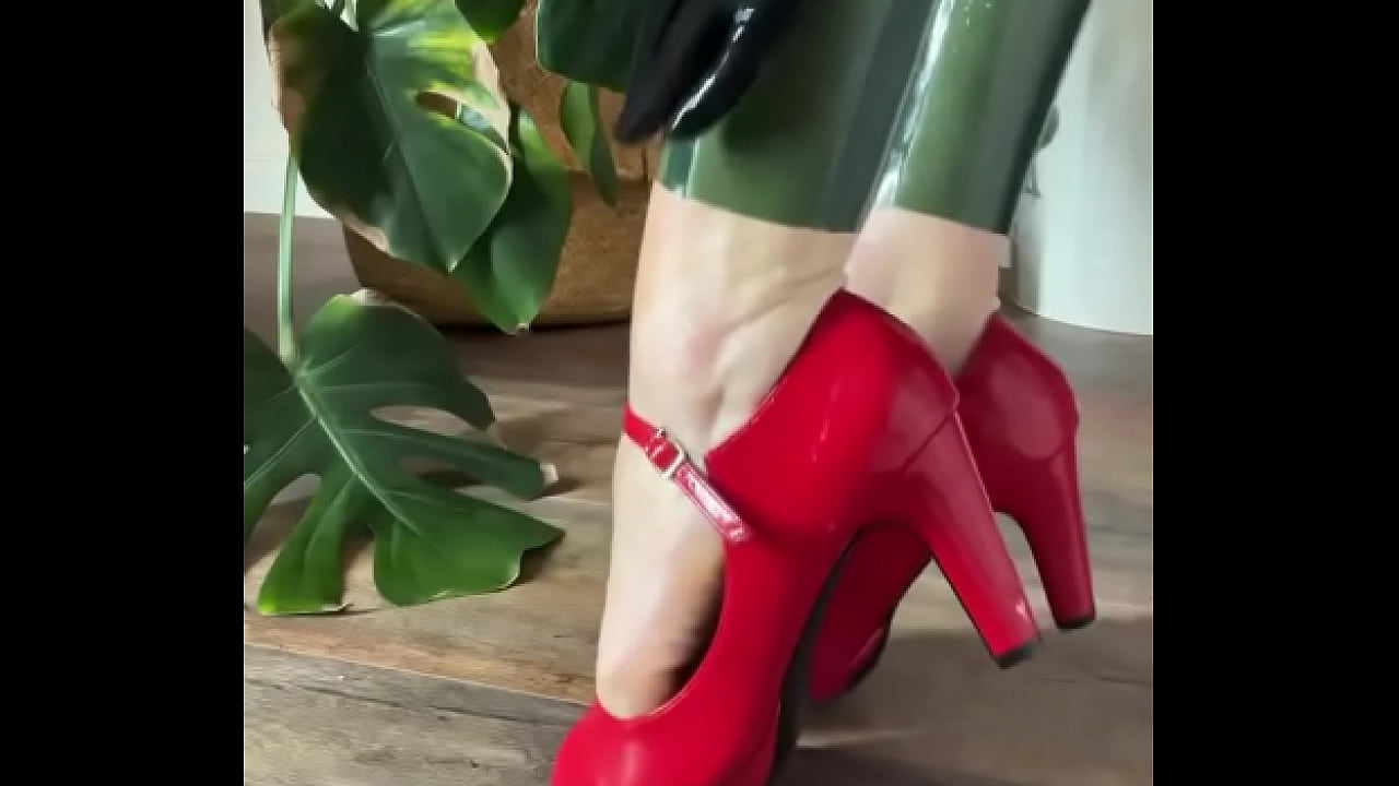 I love my transparent olive catsuit!!