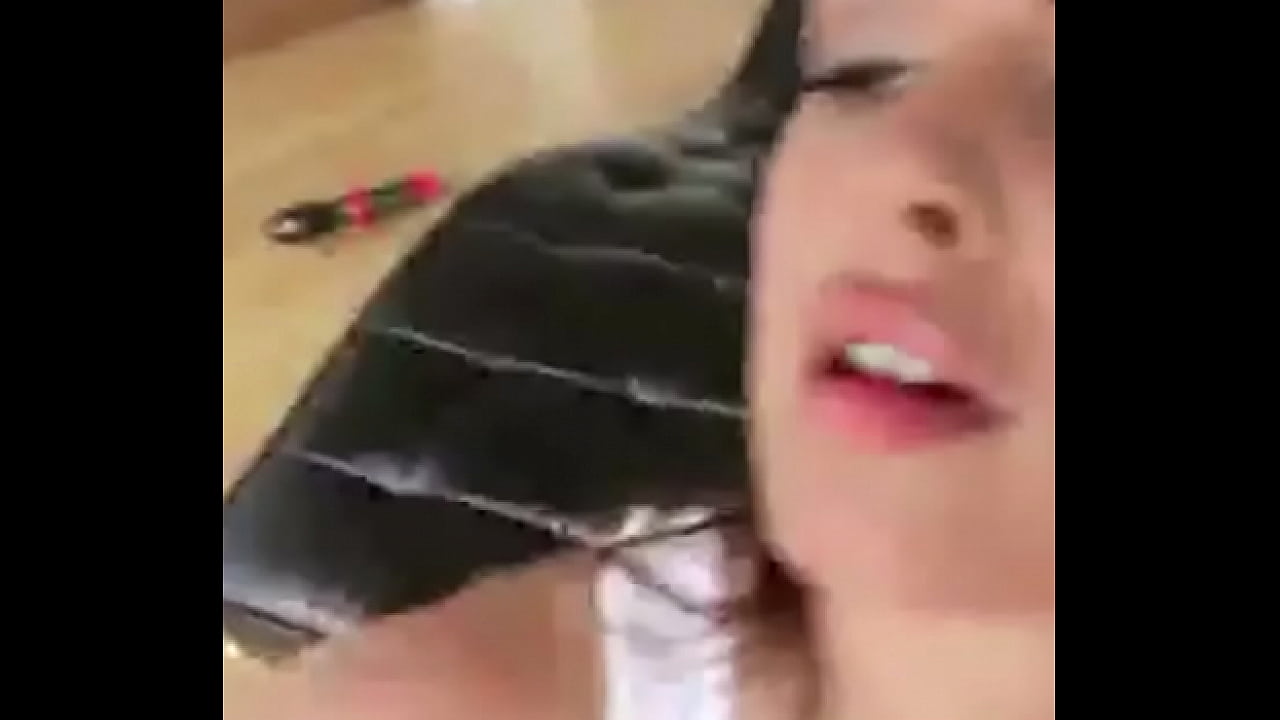 Danny Ds fat thick sausage jizzing on Keisha