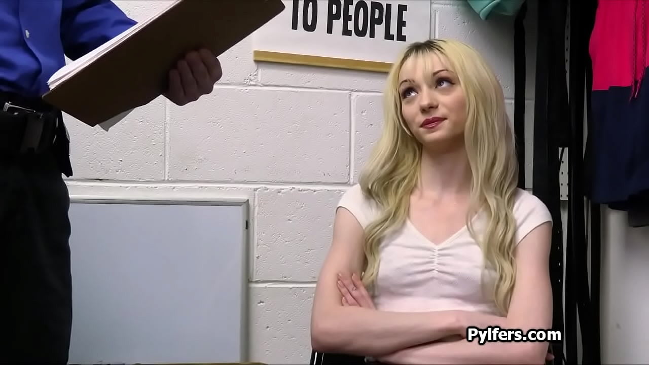 Influencer experiences the real world once she gets busted for stealing