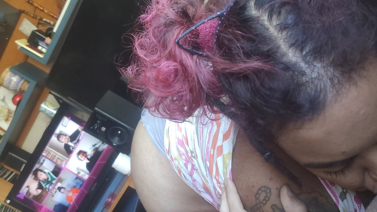 me cojo a chica de tinder en cuarentena