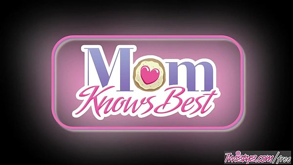 Twistys - Halftime Hustle - Cherie DeVille,Kristen Scott