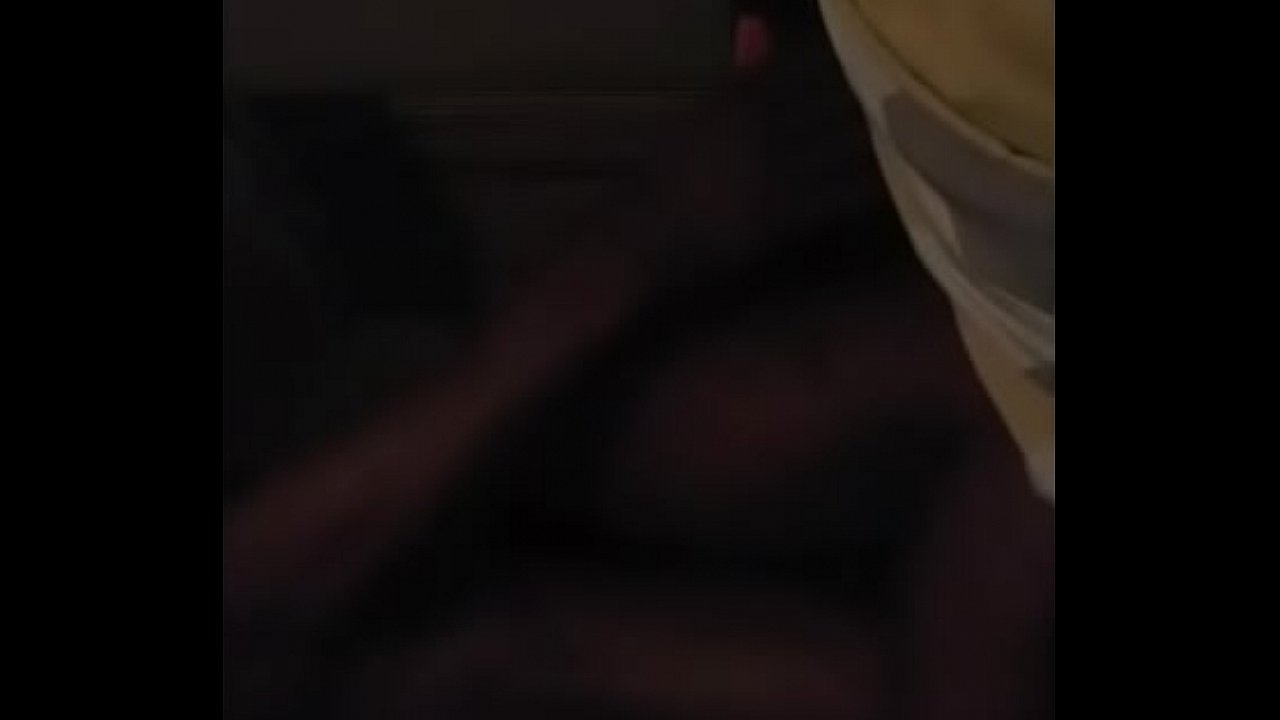 Giving Stop6 thot back shots