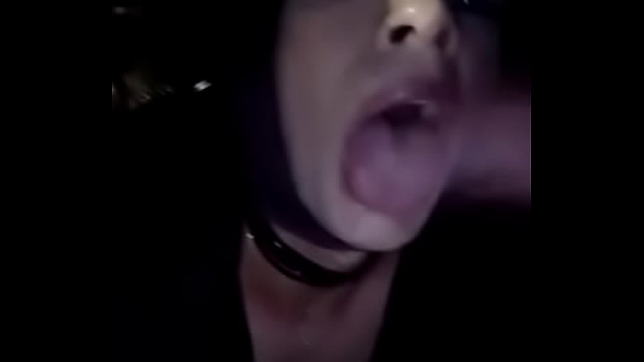 Sissy vagabunda aprontando na pra&ccedil;a