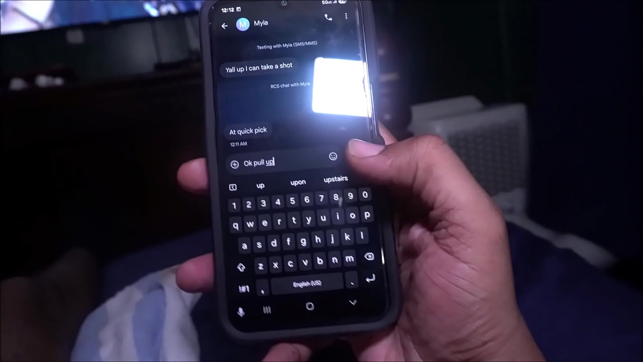 DarkChocolateBarbie always make my veins pop when she polish that pole