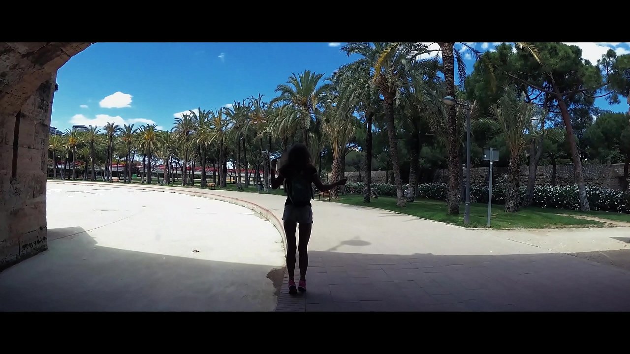 PORNSTAR TRAVELER -  Valencia.Part 4. City Park Turia