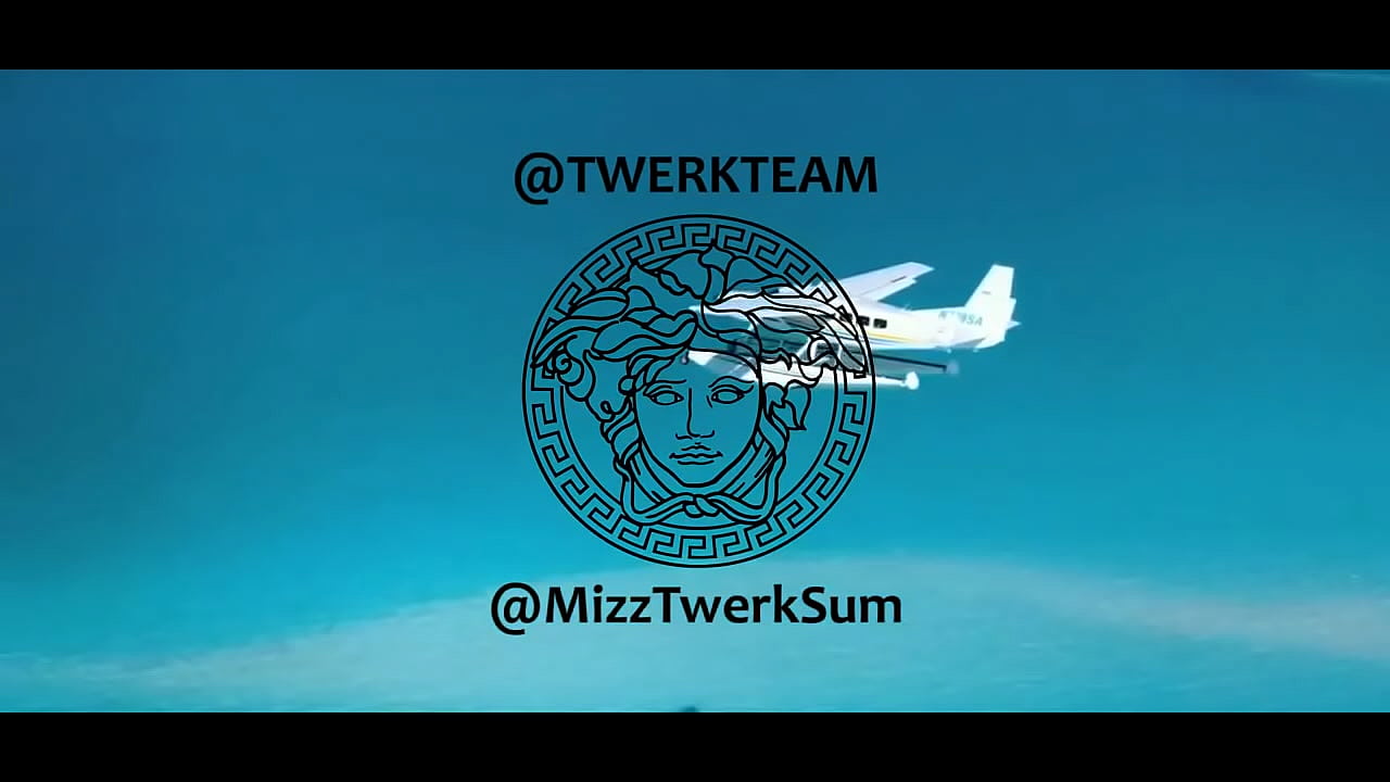 Twerk Team-  #BahamasEditionPart2 (#TwerkTeamThursday )
