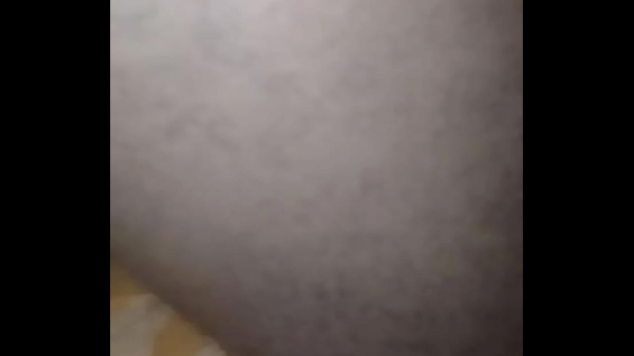 Ela  adora  d&aacute; o  cu