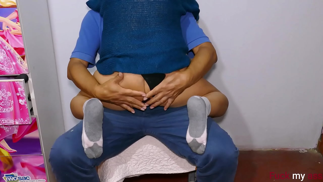 Compilation of super anal orgasms from a cute horny mom