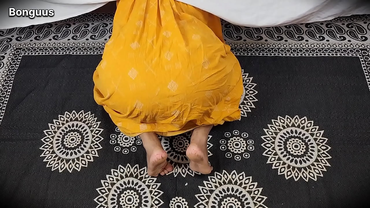 RIya Stuck under the Bed I fucked Her wet pussy from the back