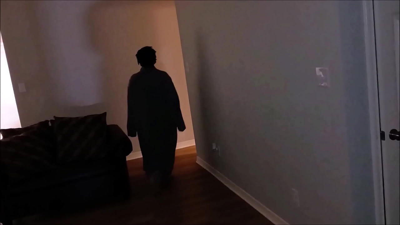 Burglar gets caught & seduced in lady's house after breaking in