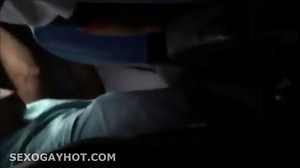 Encoxada Gay no &ocirc;nibus - NOVINHOSAFADO.COM