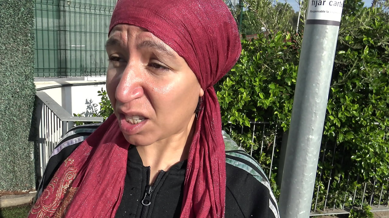 French Cuckold Wife Is Shocked By The Size Of His Big Black Cock