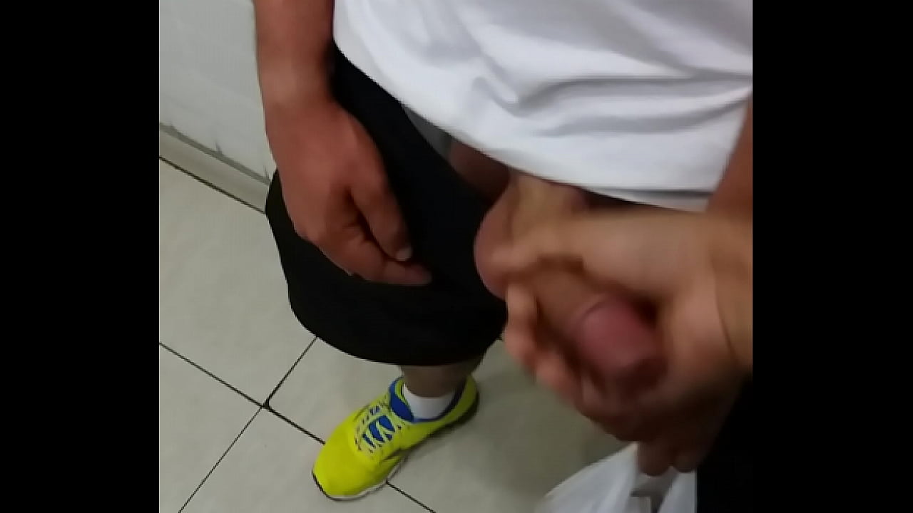 BANHEIRAO , AJUDANDO COM UMA M&Atilde;O AMIGA