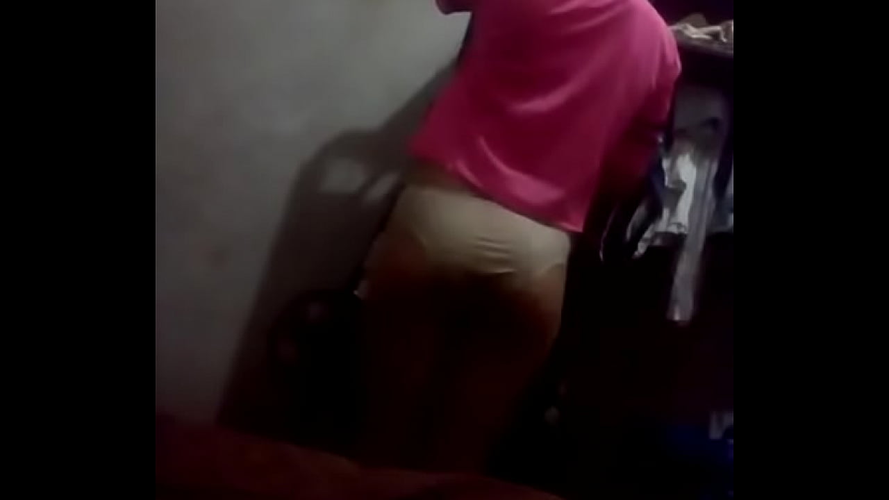 Linda pero muy caliente