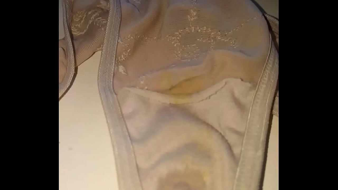 Kinky toothbrush treatment 1