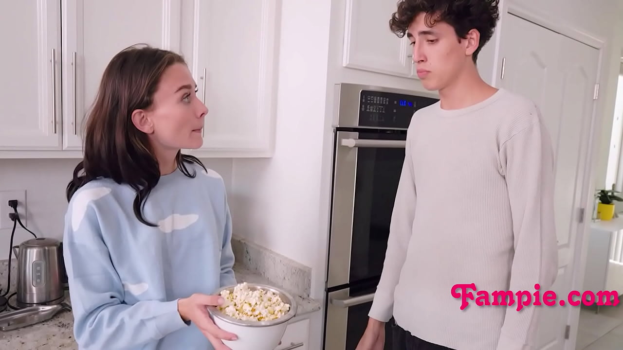 Super Skinny Stepsister Wants Her Favorite Snacc