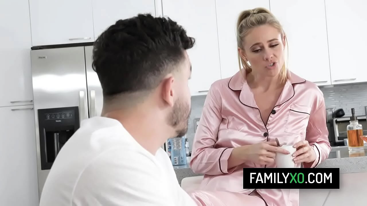 Sexy milf stepaunt loves ridding on her stepnephew hard cock