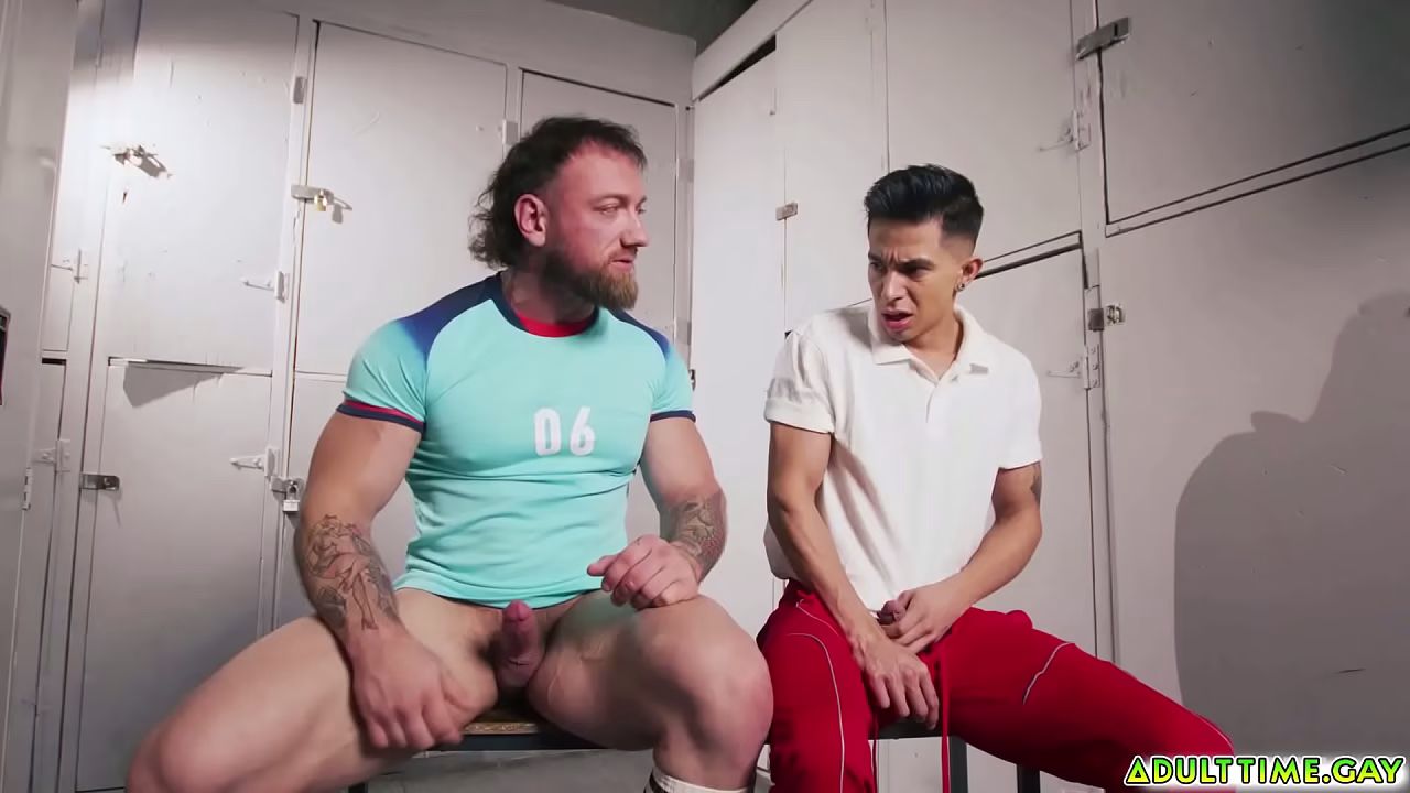 Adam Lee convinces  Angel Santana to give him a blowjob to speed up the process